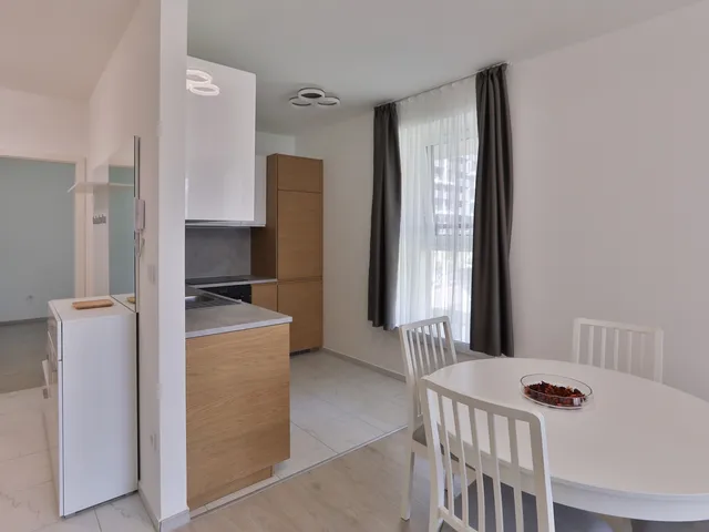 Kiadó lakás Budapest III. kerület, Folyamőr utca 60 nm