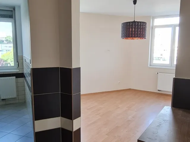 Kiadó lakás Budapest XI. kerület, Szerémi út 50 nm