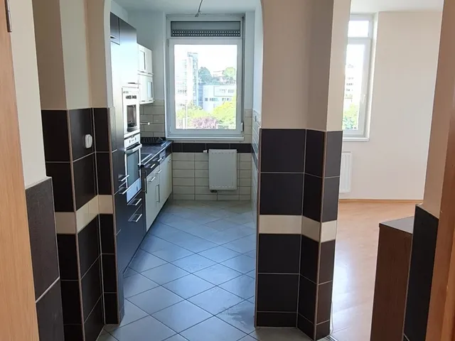 Kiadó lakás Budapest XI. kerület, Szerémi út 50 nm