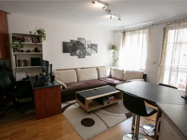 Kiadó lakás Budapest VII. kerület, Rózsa utca 54 nm