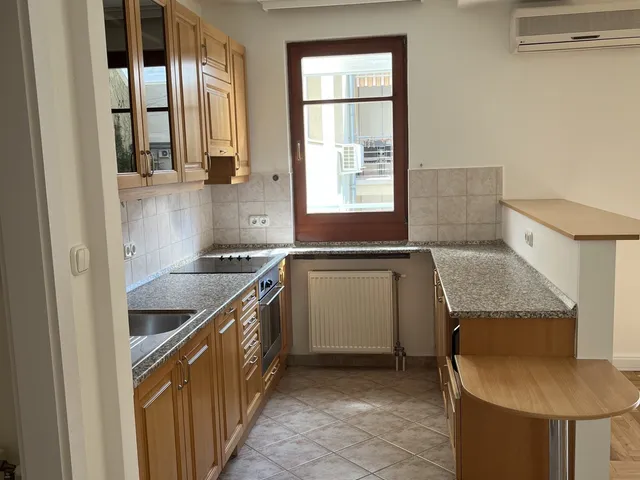 Kiadó lakás Budapest III. kerület, Lajos utca 91 nm