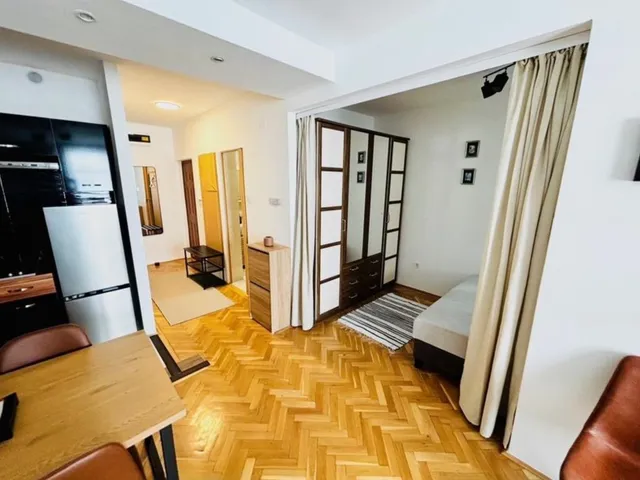 Kiadó lakás Budapest V. kerület, Széchenyi utca 42 nm