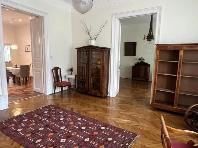 Kiadó lakás Budapest I. kerület 100 nm