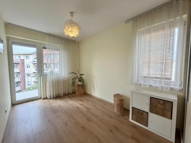 Kiadó lakás Budapest XI. kerület 75 nm