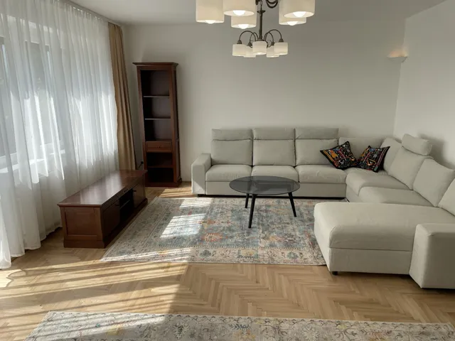 Kiadó lakás Budapest XI. kerület 117 nm