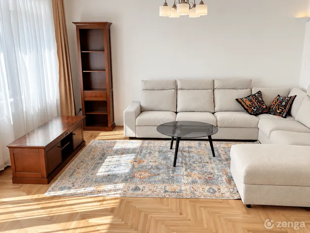 Kiadó lakás Budapest XI. kerület 117 nm