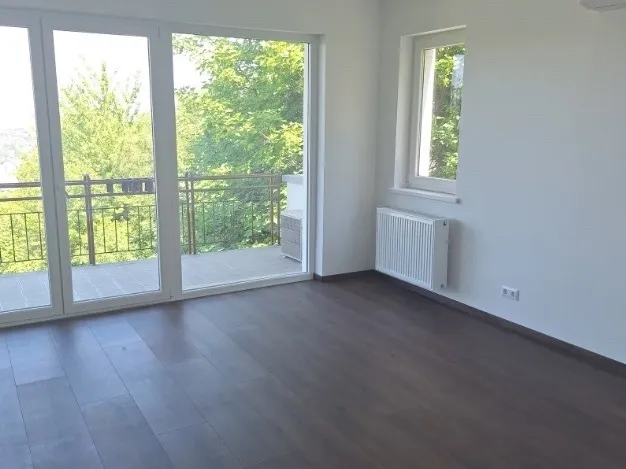 Kiadó lakás Budapest XII. kerület, Városkúti köz 95 nm