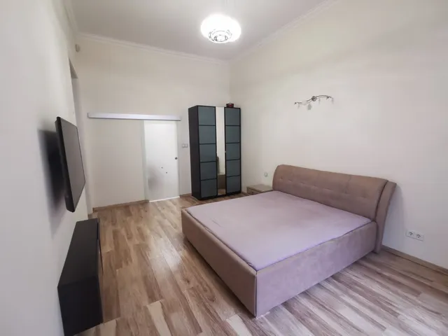 Kiadó lakás Budapest VI. kerület 134 nm