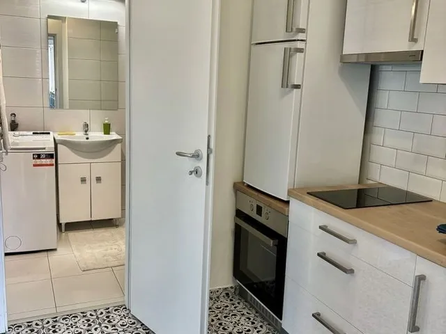 Kiadó lakás Budapest VII. kerület, Dózsa György út 25 nm