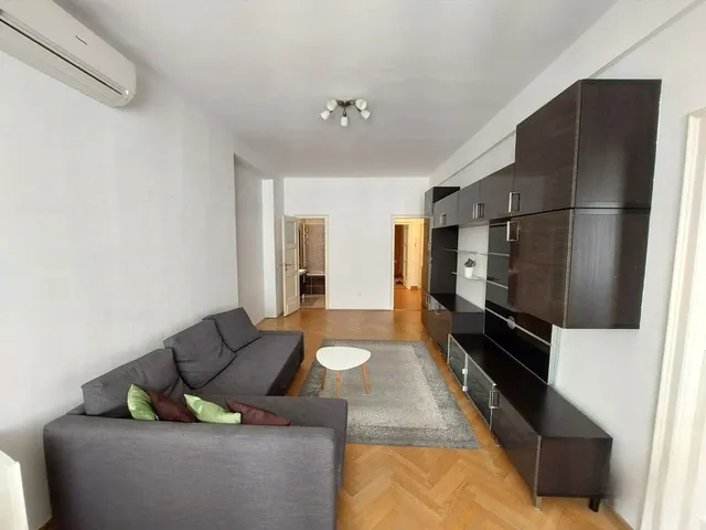 Kiadó lakás Budapest II. kerület, Varsányi Irén utca 55 nm