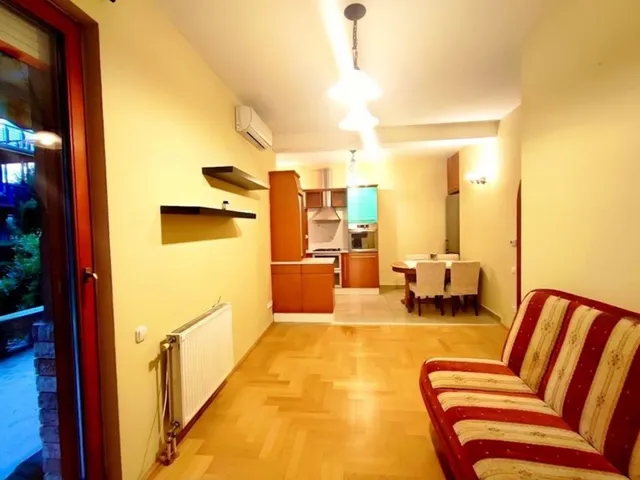 Kiadó lakás Budapest III. kerület, Lángliliom utca 55 nm