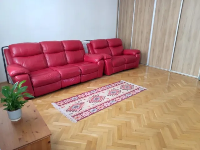 Kiadó lakás Budapest IX. kerület, Tompa utca 105 nm