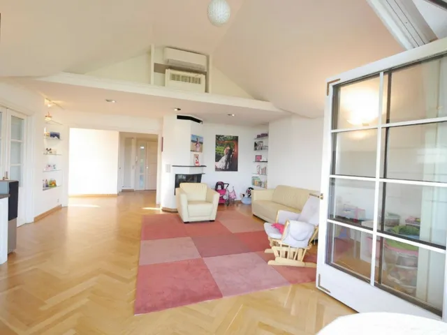 Kiadó lakás Budapest XI. kerület 141 nm