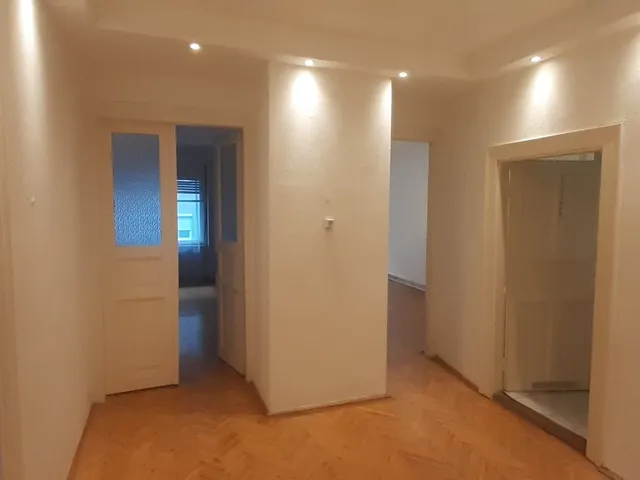 Kiadó lakás Budapest I. kerület 103 nm