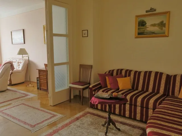 Kiadó lakás Budapest II. kerület, Káplár utca 90 nm