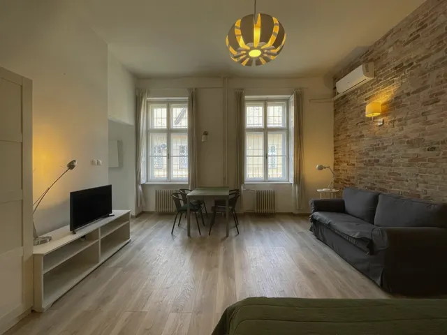 Kiadó lakás Budapest VI. kerület 40 nm