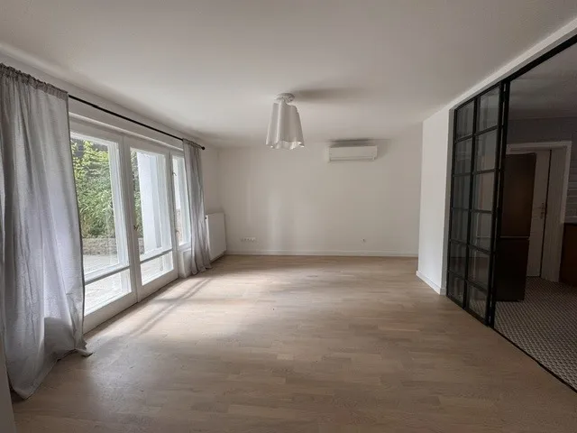 Kiadó lakás Budapest II. kerület, Pasarét 160 nm