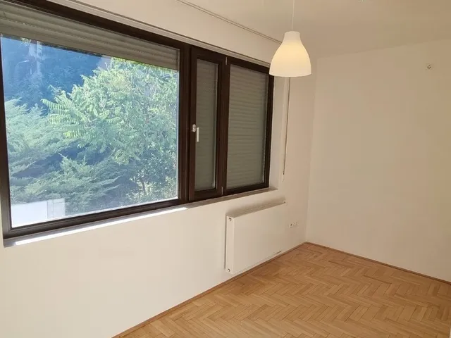 Kiadó lakás Budapest XI. kerület, Sasad-Sashegy XI. ker., Ugron Gábor utca 60 nm