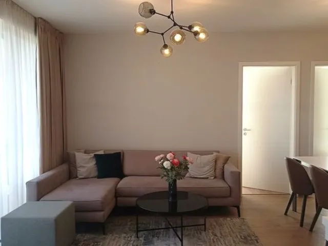 Kiadó lakás Budapest XI. kerület, Vahot utca 65 nm