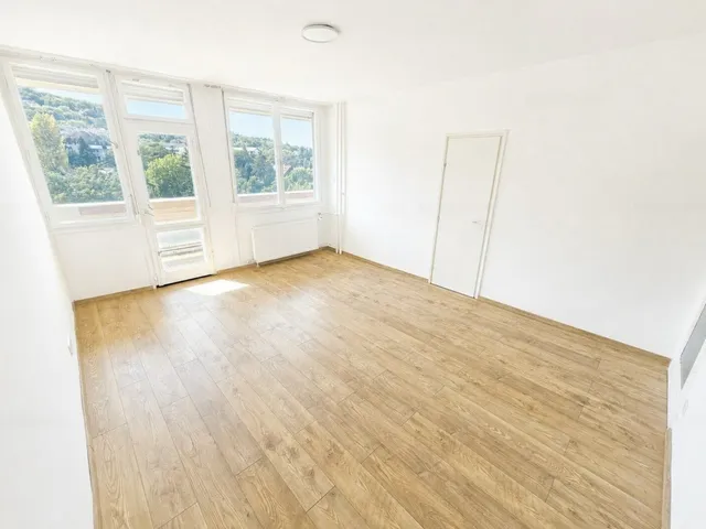 Kiadó lakás Budapest XII. kerület, Istenhegyi út 46 nm