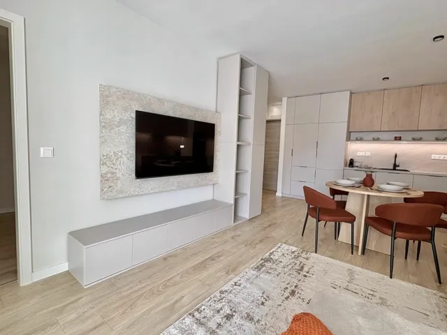 Kiadó lakás Budapest VIII. kerület, Futó utca 70 nm