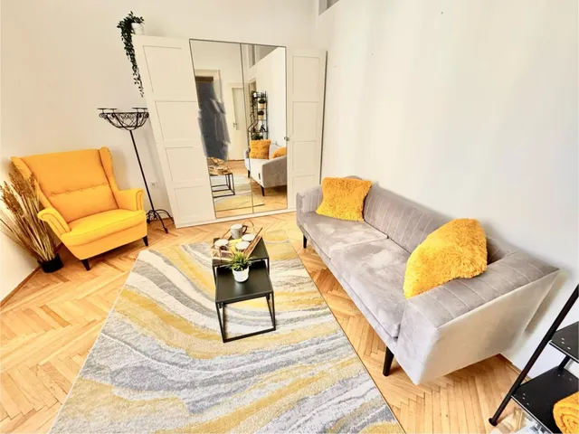 Kiadó lakás Budapest V. kerület, Kossuth Lajos utca 35 nm
