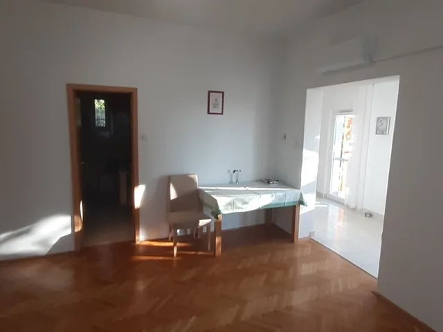 Kiadó lakás Budapest III. kerület, Remetehegy, Perényi út 106 nm