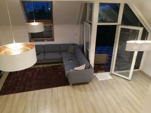 Kiadó lakás Budapest III. kerület, Táborhegy 135 nm