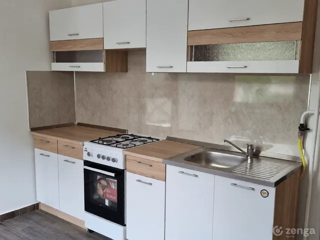 Kiadó lakás Budapest VIII. kerület, Százados út 74 nm