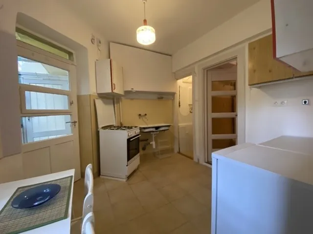 Kiadó lakás Budapest XI. kerület, Kelenföldi út 31 nm