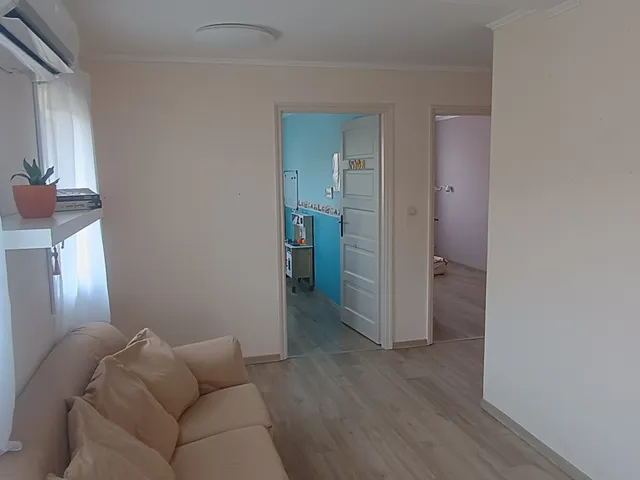 Kiadó ház Budapest XXII. kerület, Hollandi utca 150 nm