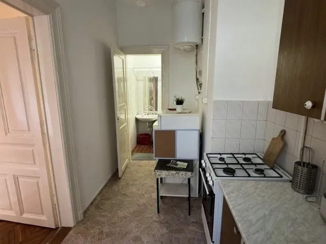 Kiadó lakás Budapest VI. kerület, Székely Bertalan utca 27 nm