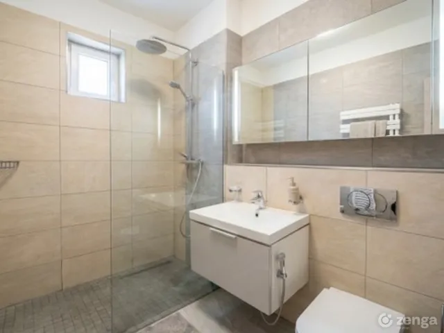 Kiadó lakás Budapest I. kerület, Piroska utca 50 nm