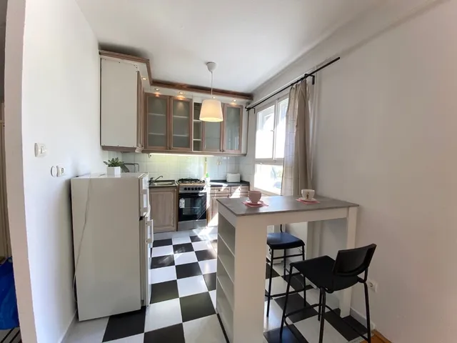Kiadó lakás Budapest I. kerület, Naphegy utca 50 nm