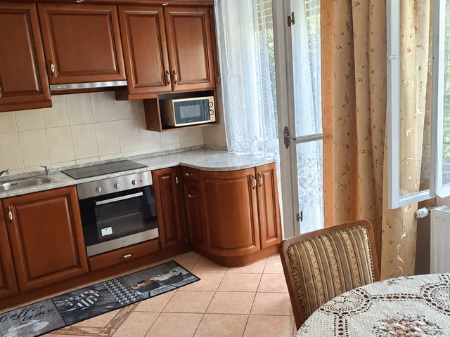 Kiadó lakás Budapest XI. kerület, Kelenhegyi út 70 nm