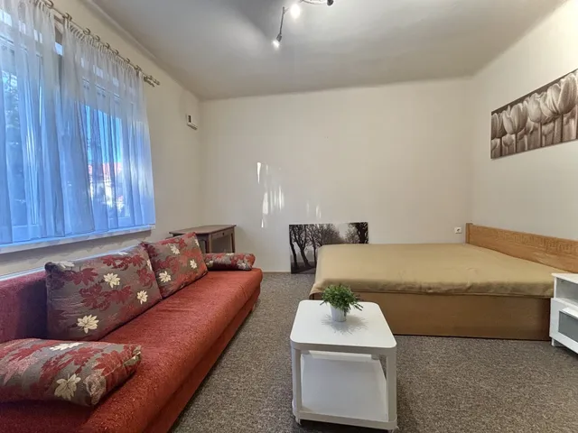 Kiadó lakás Budapest XIV. kerület, Czobor utca 31 nm