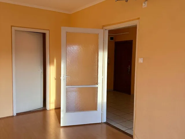 Kiadó lakás Budapest III. kerület, Békásmegyer 73 nm