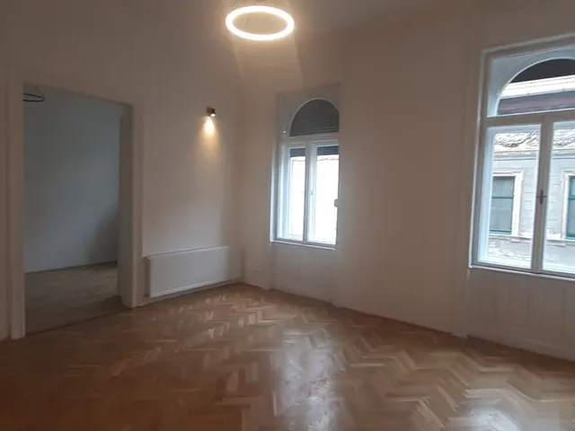 Kiadó lakás Budapest VIII. kerület, Palotanegyed, Krúdy utca 71 nm
