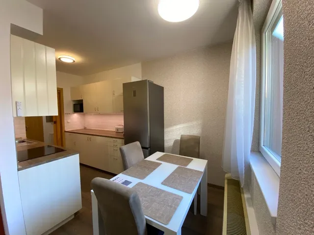 Kiadó lakás Budapest XI. kerület, Kánai út 71 nm