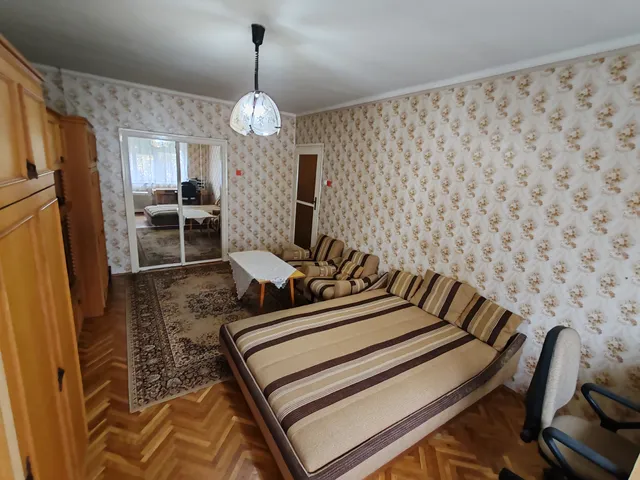 Eladó lakás Szolnok, Pletykafalu 63 nm