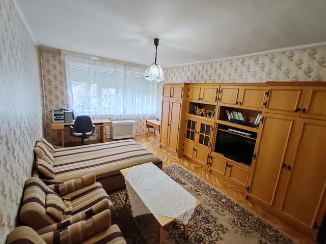 Eladó lakás Szolnok, Pletykafalu 63 nm