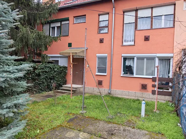 Eladó lakás Szolnok, Pletykafalu 63 nm