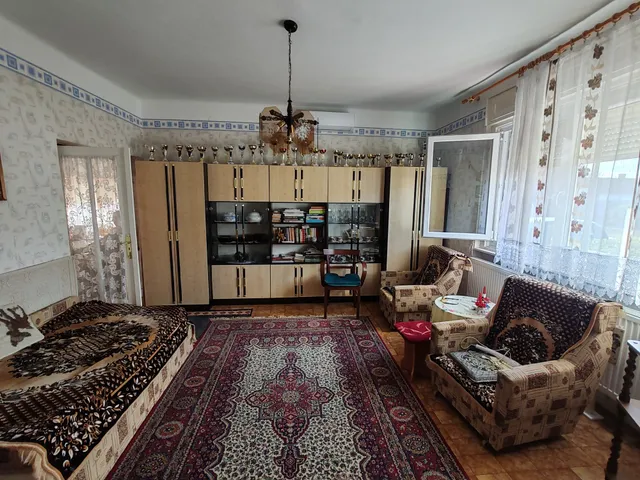 Eladó ház Rákóczifalva 68 nm