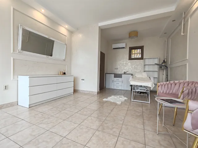 Kiadó kereskedelmi és ipari ingatlan Rákóczifalva 28 nm