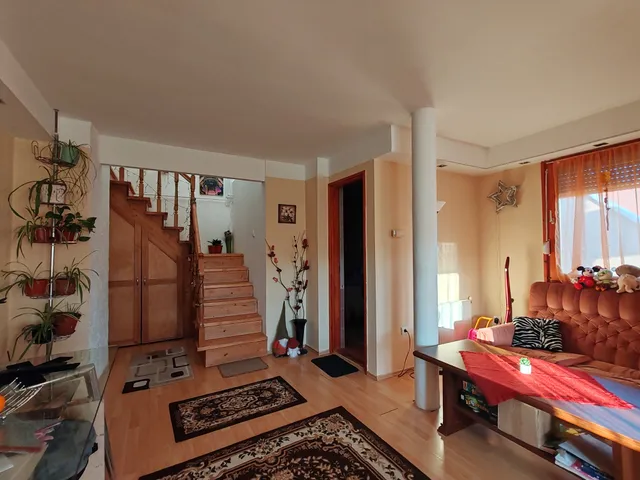 Eladó ház Szolnok, Belváros 147 nm