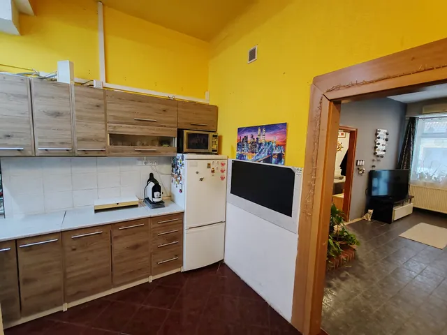 Eladó ház Szolnok, Belváros 193 nm