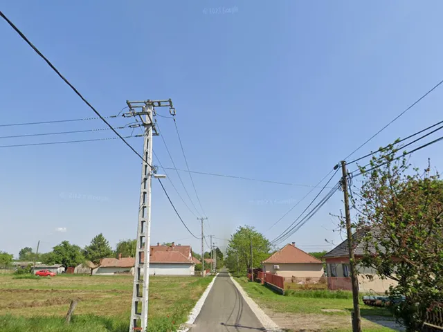 Eladó telek Jászágó 1000 nm