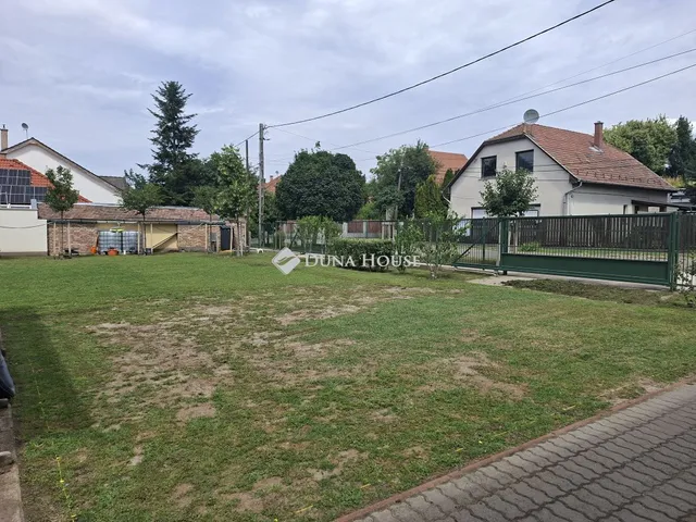 Eladó telek Budapest XVI. kerület, Új Kőbánya utca 516 nm