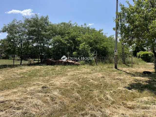 Eladó telek Jobbágyi 634 nm
