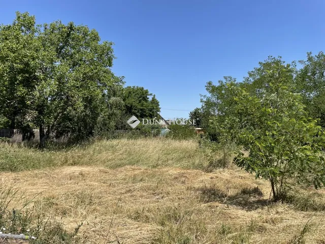 Eladó telek Jobbágyi 634 nm